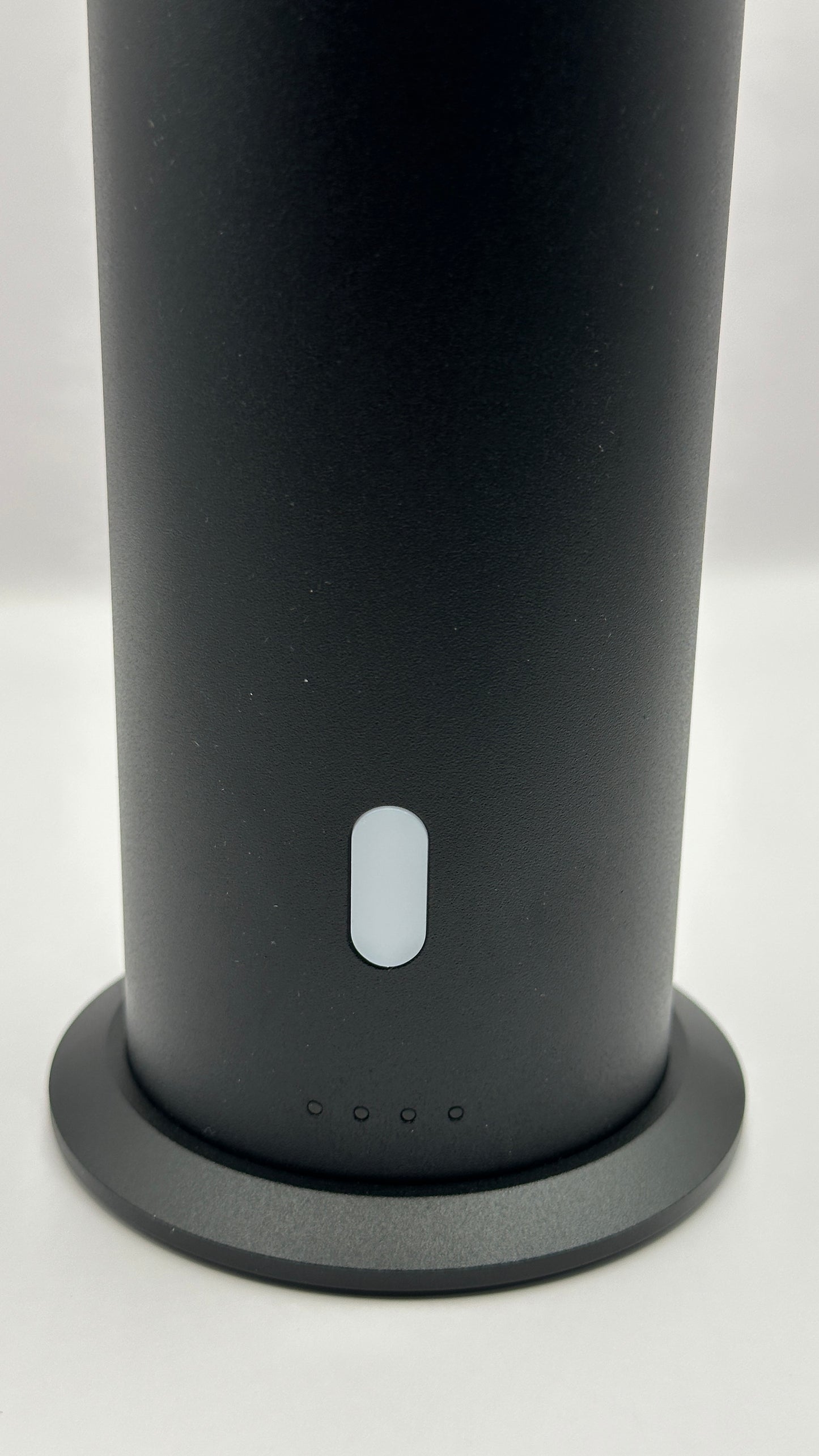 DB1 - Wireless-Charging Column Waterless Diffuser — 120 ml | Up to 800 ft²